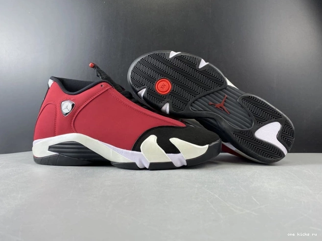 Chep Onekick TORO GYM RETRO RED AIR JORDAN 487471-006 14 0713